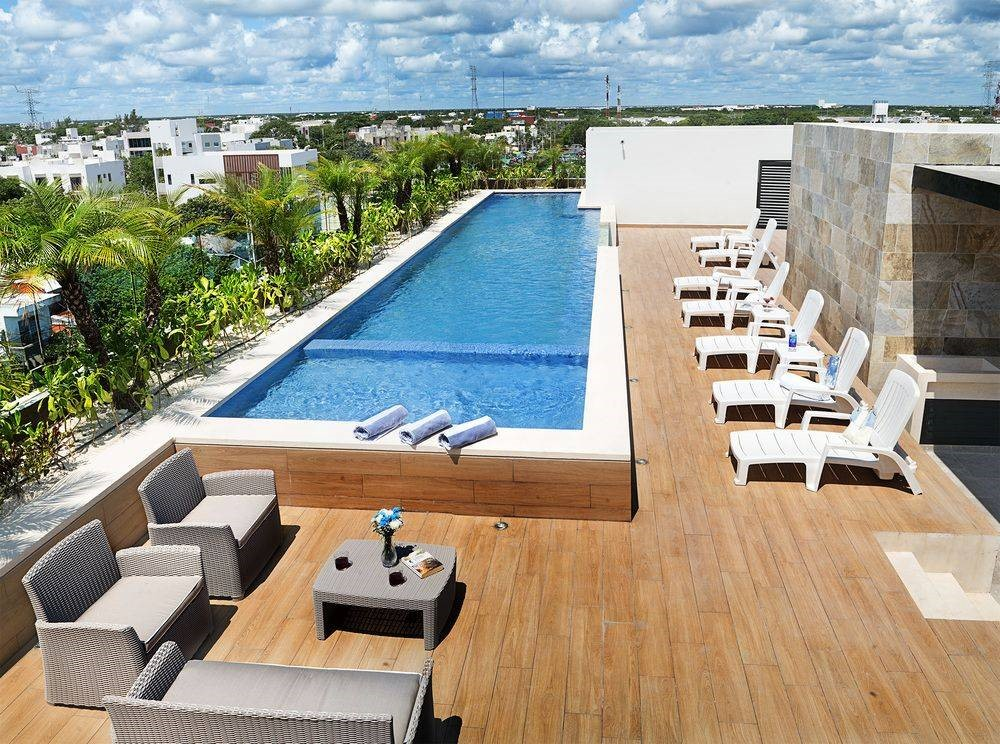 mẫu bể bơi trên sân thượng đẹp