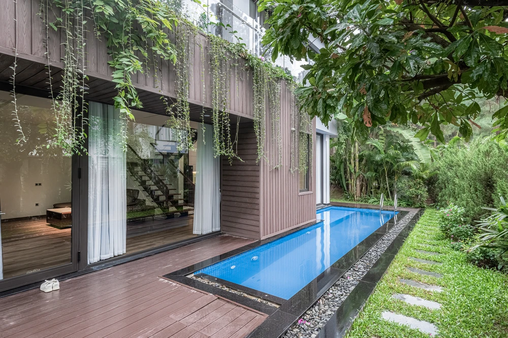 vị trí xây dựng bể bơi mini 