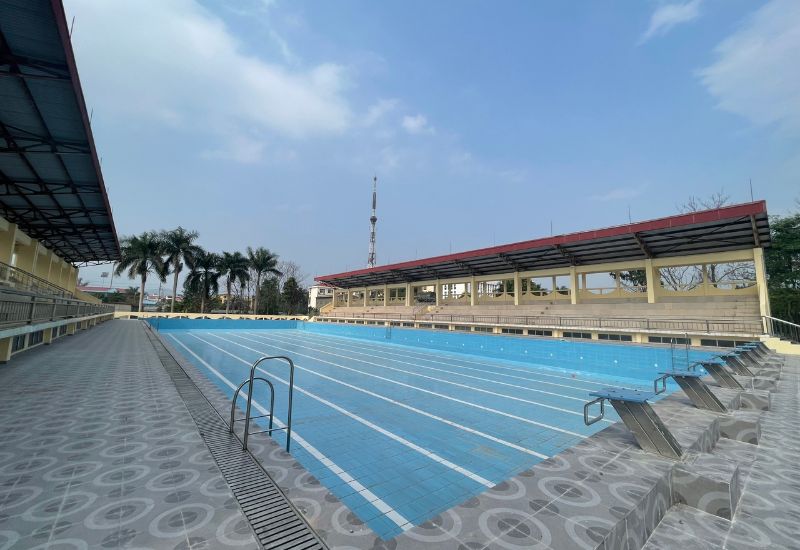 Thiết kế bể bơi thi đấu