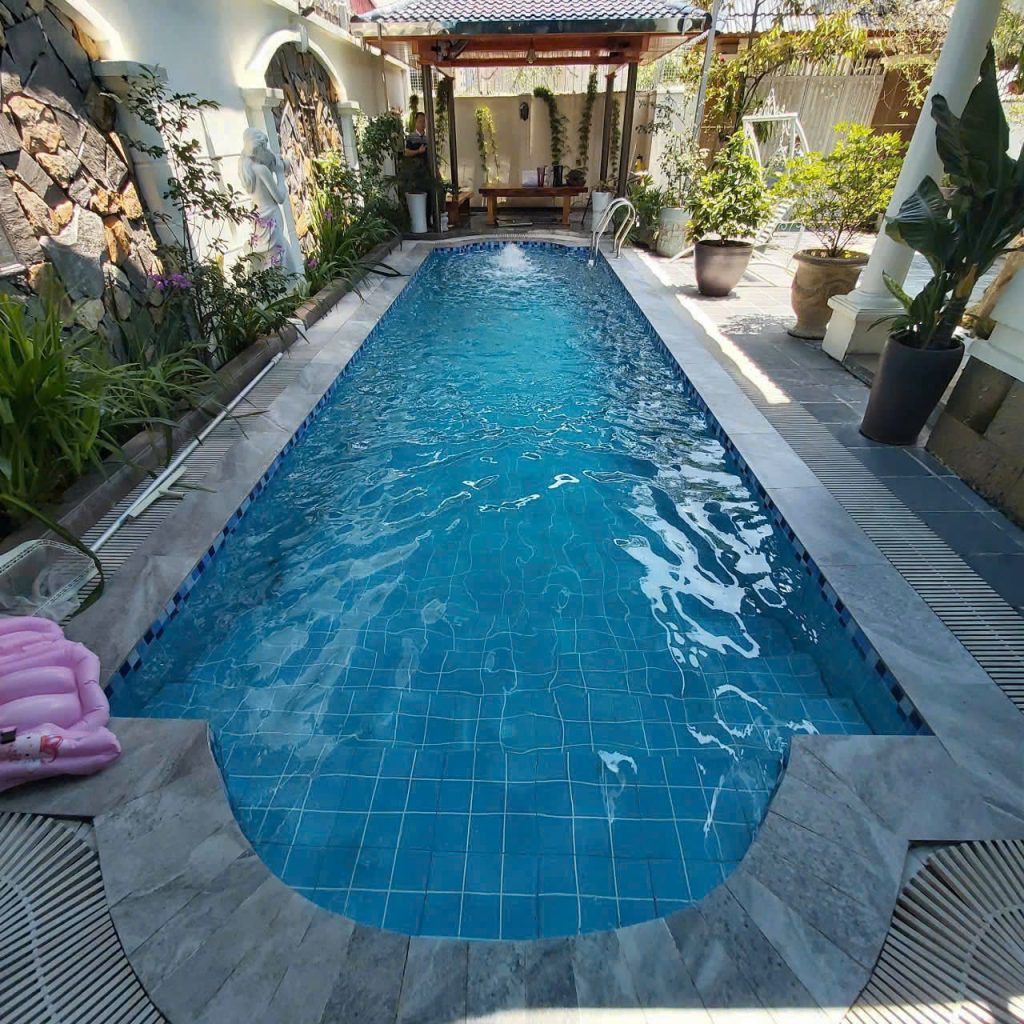Thành bể bơi Green Bay 
